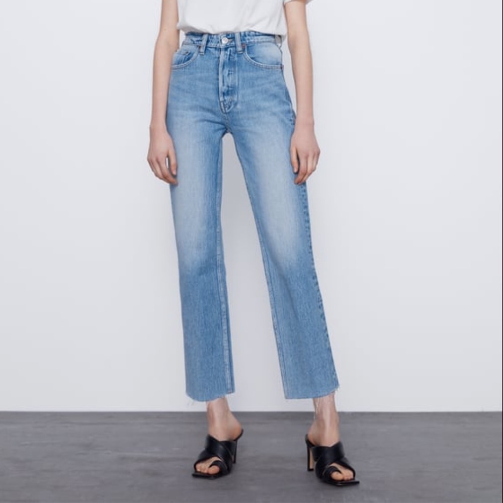 Zara Raw Hem Straight leg blue jeans